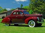 Ford V8 Deluxe 5-Window Coupe 1940 года